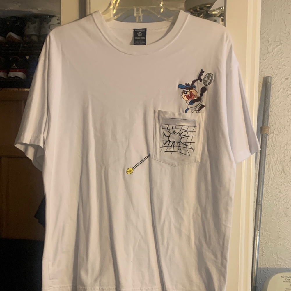 Warner Bros. White T-Shirt with Cartoon Graphic